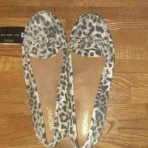 Vionic slip on loafers